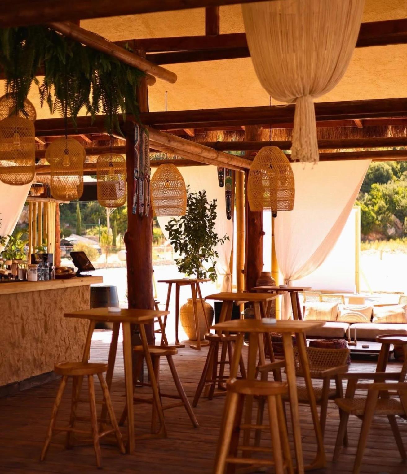 Palladium Beach Hotel- Private Beach Included Dhërmi Eksteriør billede